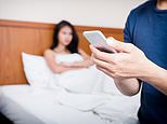 Mother asks if ‘flirty messages’ count as ‘cheating’