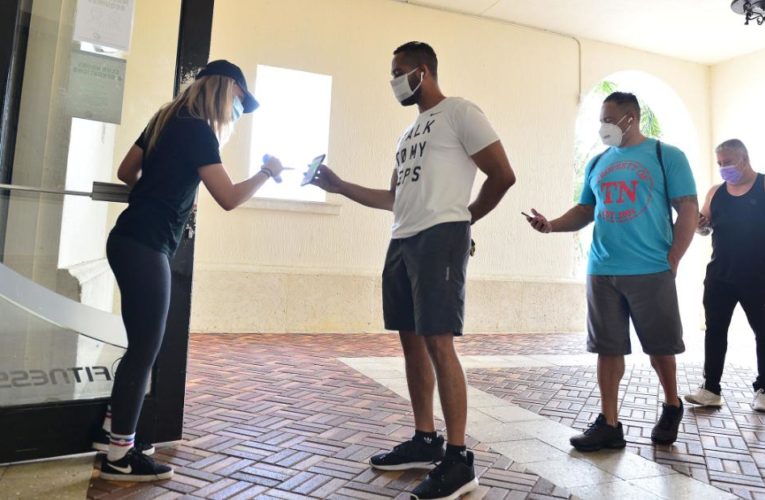 Some local leaders in the US won’t enforce mask mandates