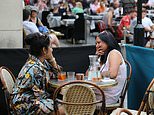 UK Weather: Drinkers pack beer gardens in heatwave