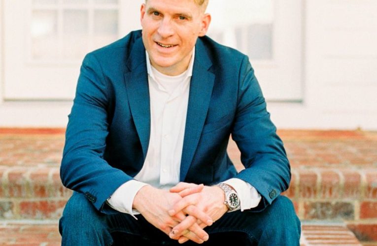 Ex-North Carolina Rep. Hayes gets probation for lying to FBI