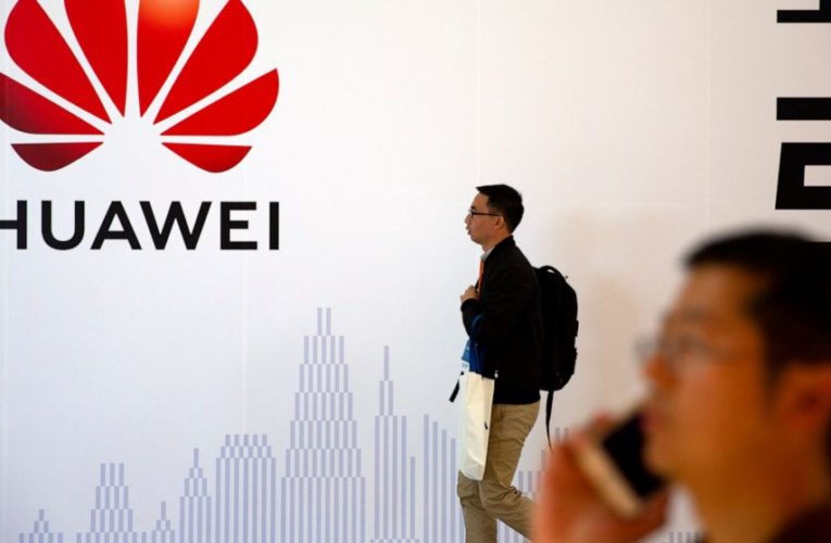 Huawei: Smartphone chips running out under US sanctions