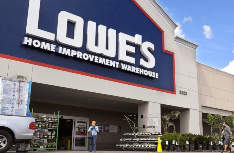 DIY projects ramp up in pandemic, and so do sales at Lowe’s