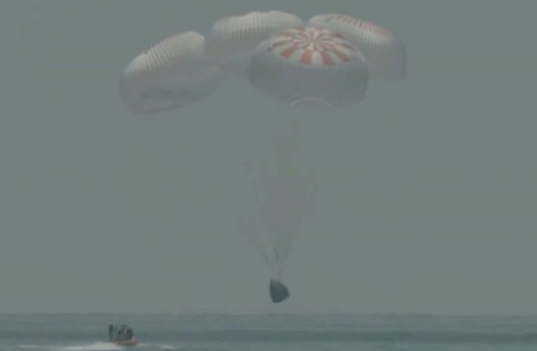 SpaceX capsule and NASA crew make 1st splashdown in 45 years