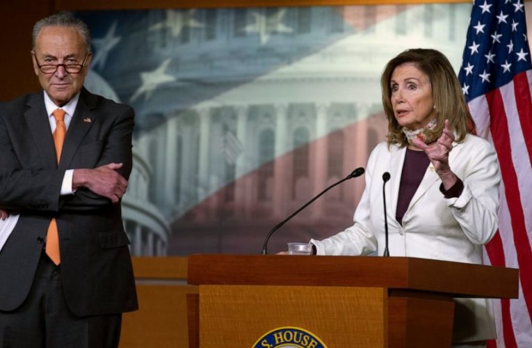 Congress urges Postal Service to undo changes slowing mail