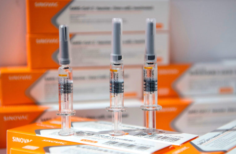 Trump disputes CDC head’s vaccine timeline and mask claims