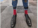 Jeremy Vine posts photo of his jeans but Twitter users can’t get past his feet
