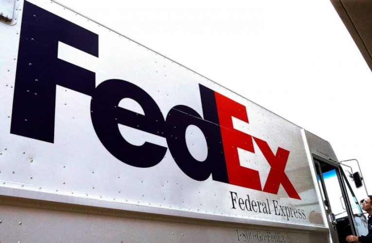 FedEx’s profit jumps as business deliveries improved
