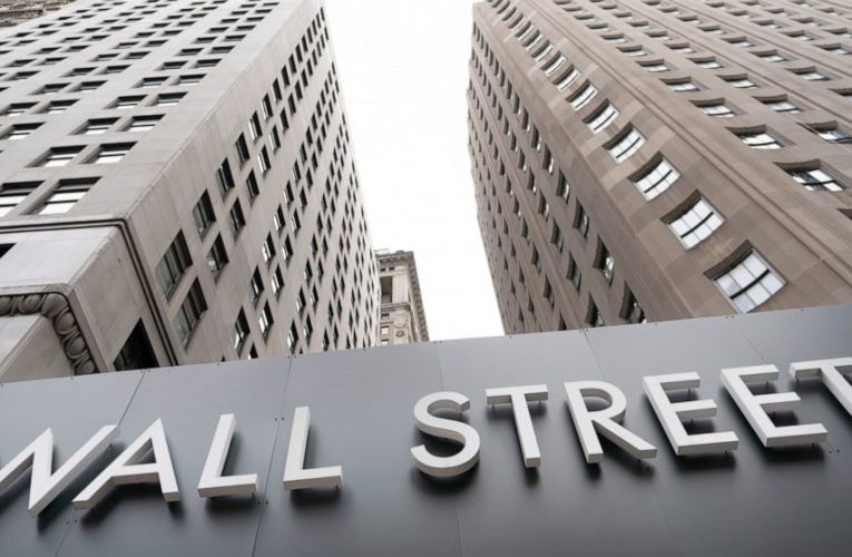 Asian shares mixed after technology fall leads US stock fall