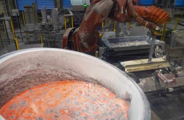US drops tax on Canada aluminum, heading off retaliation