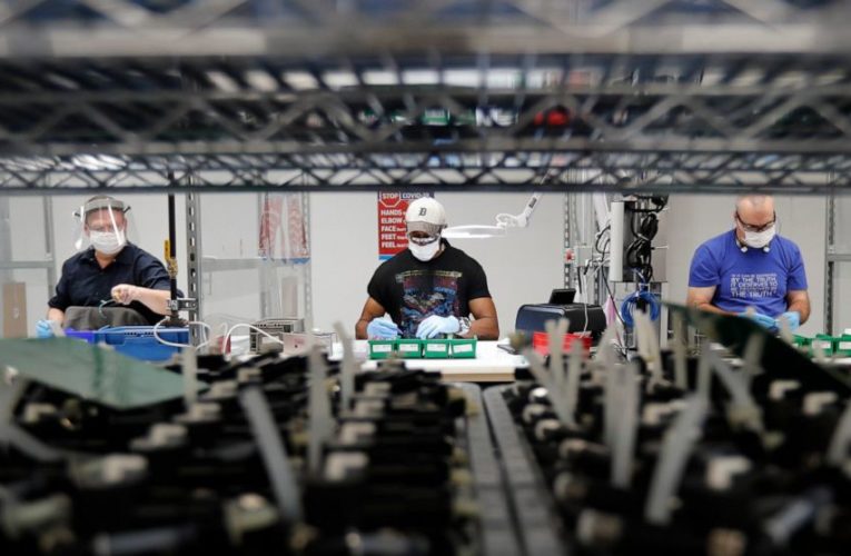 US industrial production up modest 0.4% in August