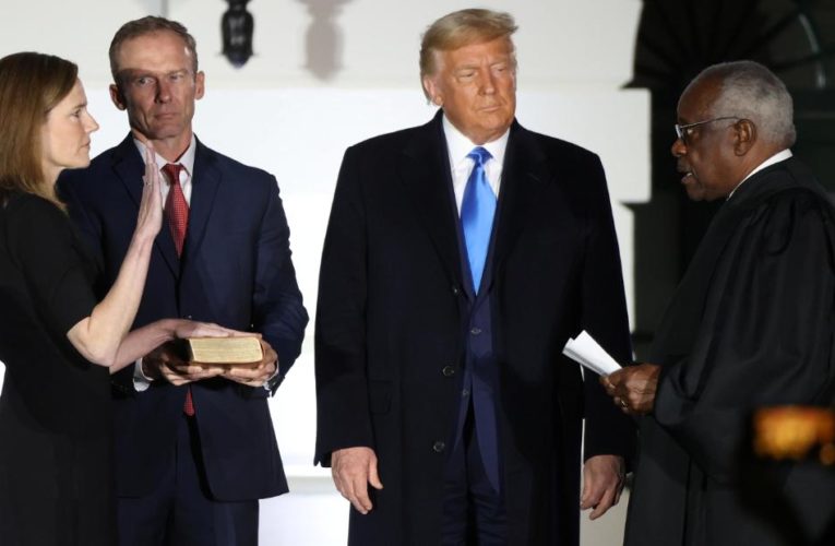 Analysis: Trump puts on a show as the pandemic worsens