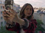 French public (unlike critics) love the new Netflix series Emily in Paris