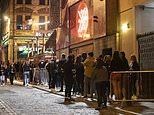 Liverpool Coronavirus: Revellers enjoy their final hours in the pub before venues shut for WEEKS 