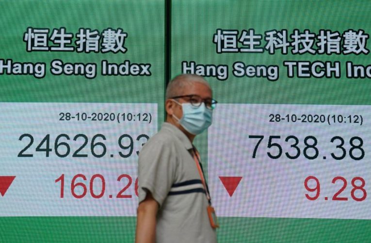 S&P 500 sinks 3.5% as surging virus cases lead to shutdowns