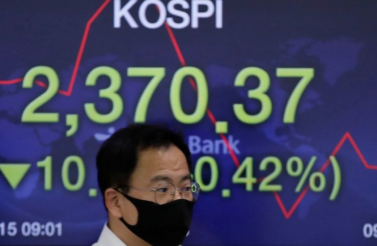 Asian stocks follow Wall St lower as stimulus hopes fade