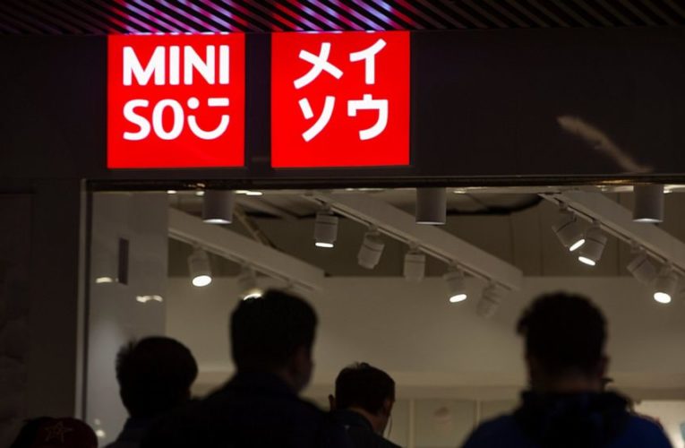 Chinese retailer Miniso to raises $608 million in IPO