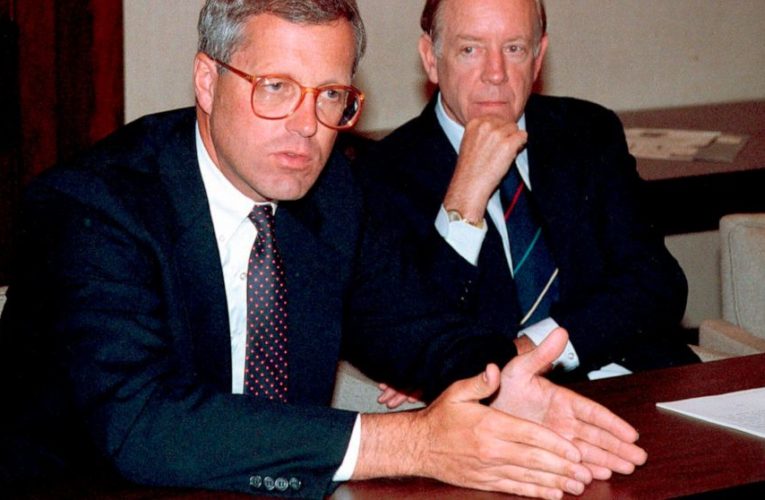 Former Democratic power broker James A. Johnson dies at 76