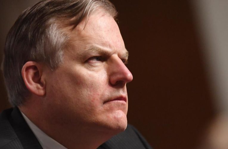 Top Pentagon policy official resigns