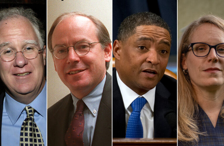 The President-elect is tapping two long-time advisers for top roles and naming several other veterans of his presidential campaign to senior positions
