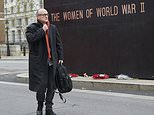 Boris Johnson aide Dominic Cummings to leave role by Christmas