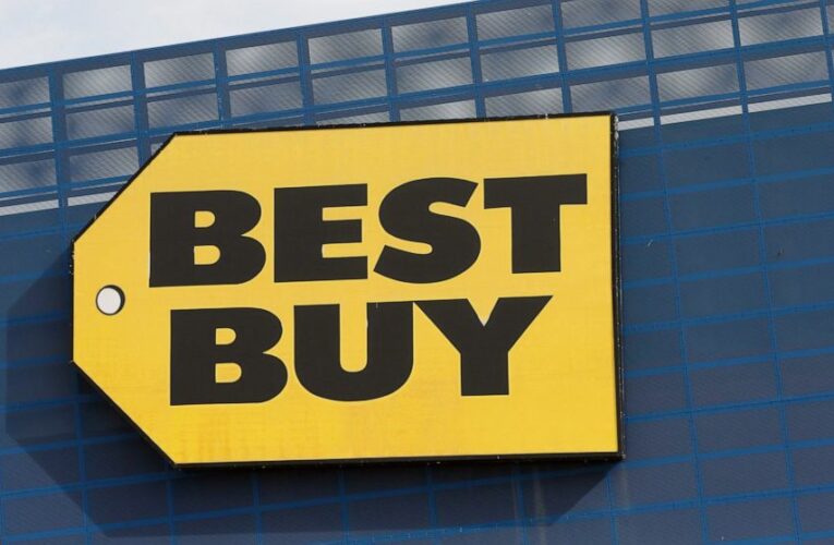 Best Buy reports 3Q results that exceed Wall Street views