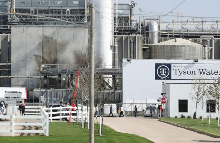 Tyson suspends plant managers amid virus betting claim