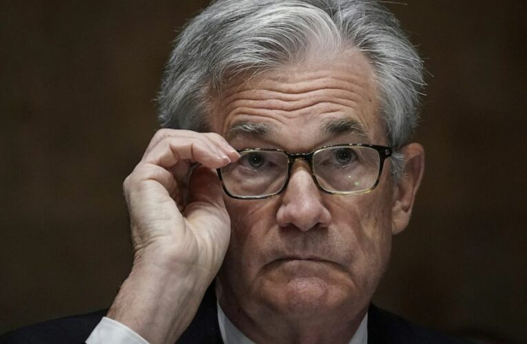 Top central bankers: Economy needs help despite vaccine news