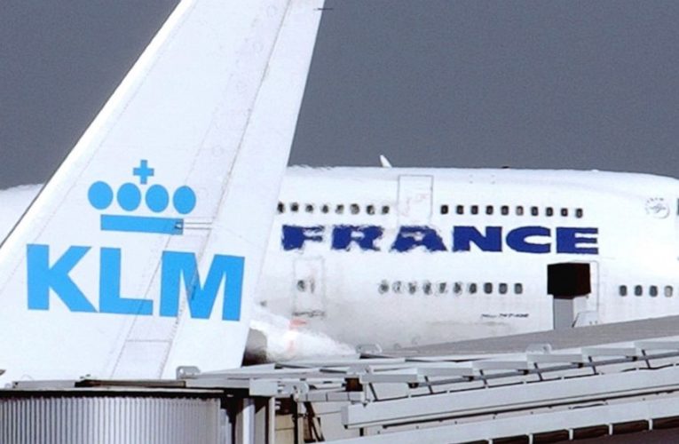 KLM pilots agree to pay cuts to secure bailout for airline