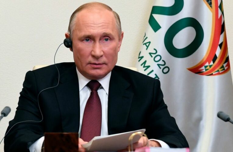 The Latest: Coronavirus curfew planned for El Paso, Texas