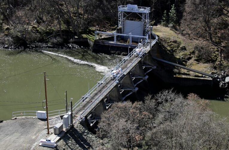 Historic deal revives plan for largest US dam demolition