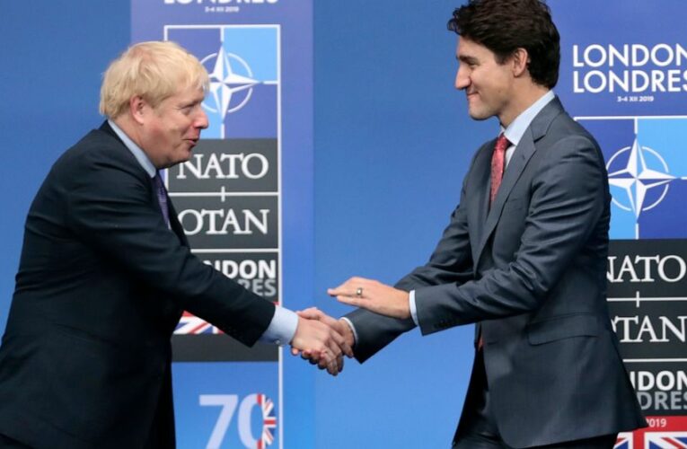 UK signs trade deal with Canada to prepare for Brexit