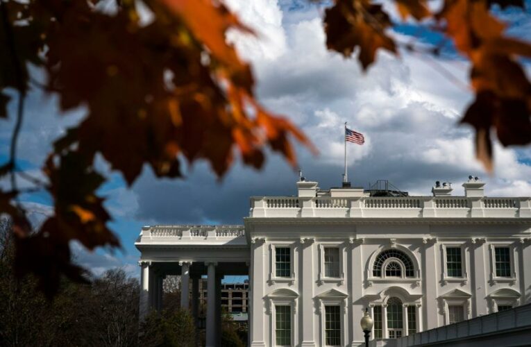 White House staffers to receive vaccine ahead of general public