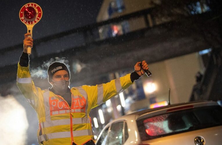 Silent nights: Germany tightens lockdown over festive period