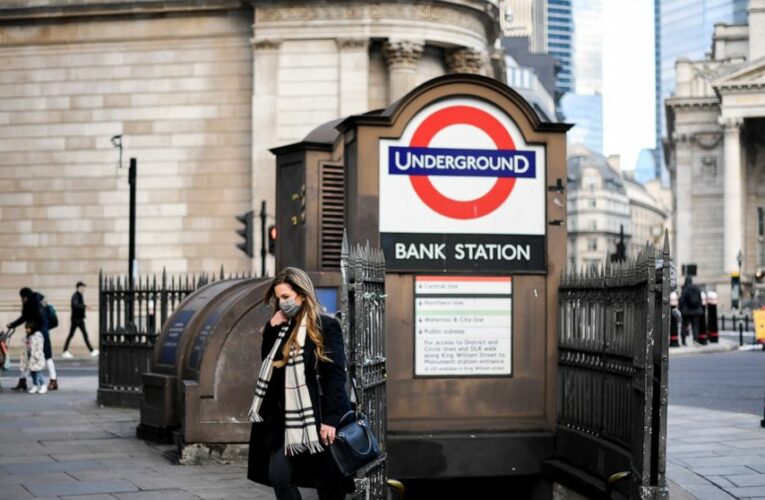 Bank of England holds fire as it awaits Brexit developments