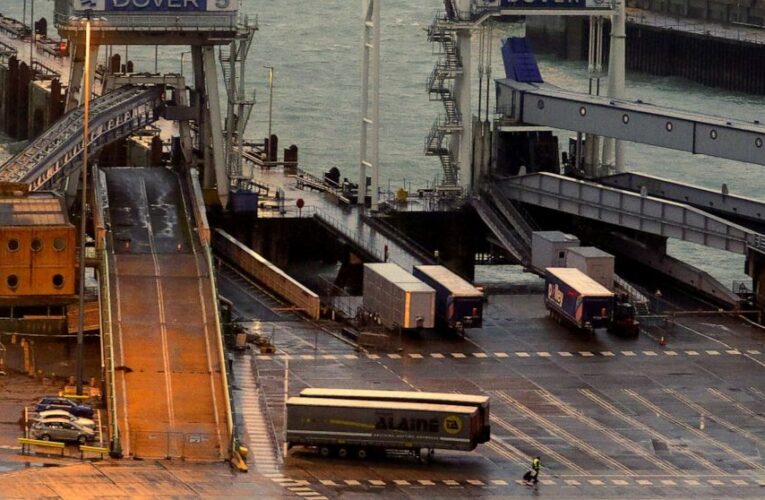 UK holds crisis talks as France closes border on virus fears