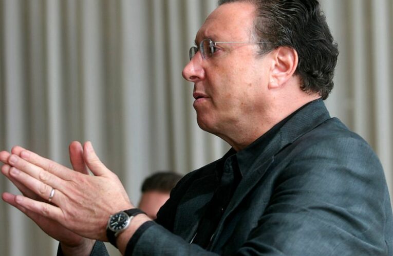 LA Times executive editor Norman Pearlstine steps down