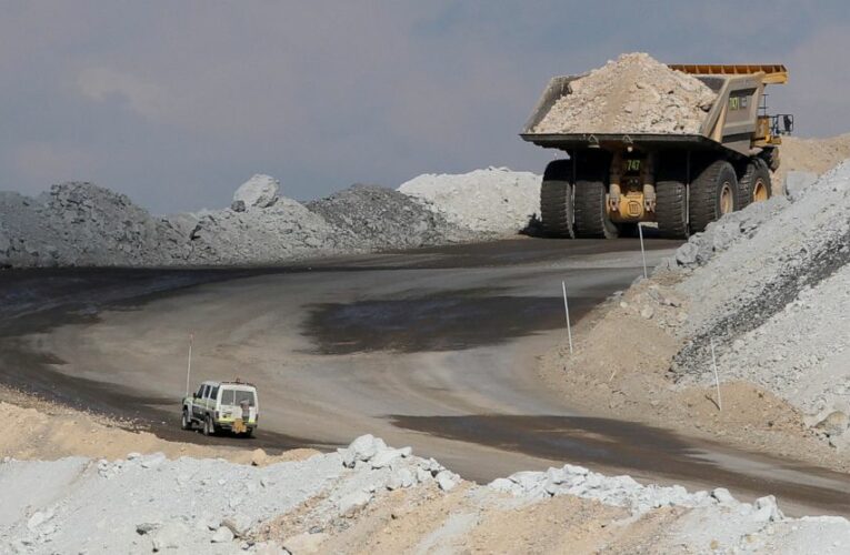 Australian PM says China coal ban would breach WTO rules