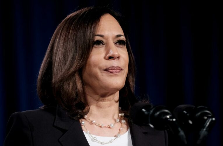 Harris resigns from the Senate ahead of inauguration