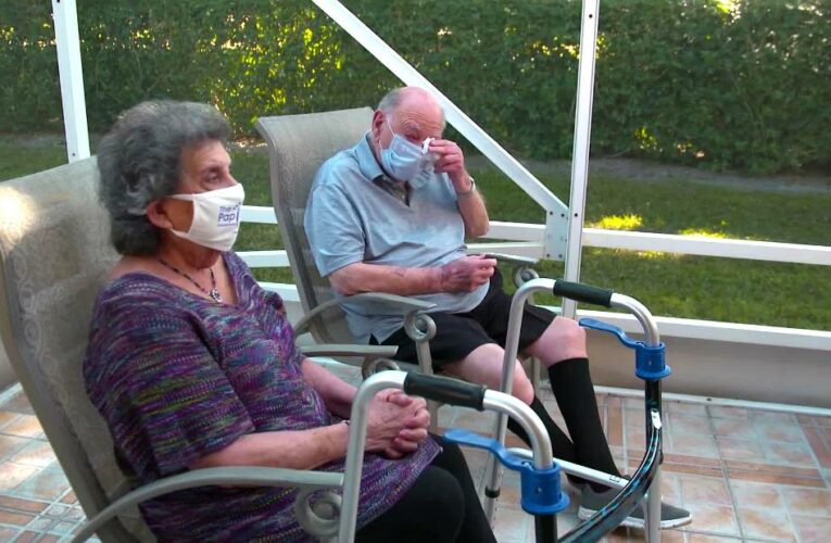 ‘We’re left high and dry’: Floridians struggle to get vaccine