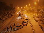 Army drafted in to save stranded drivers near blizzard-hit Spanish capital