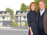 Harry Redknapp sparks row with wealthy residents over plans to build modern homes in coastal suburb 
