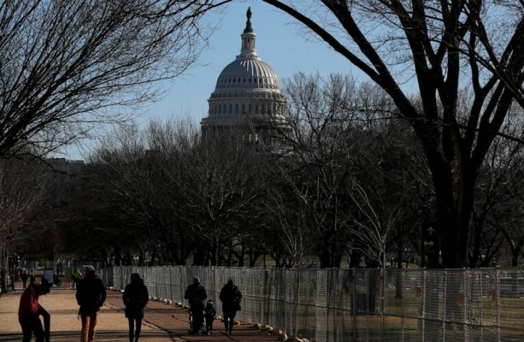 White House begins talks with lawmakers on COVID-19 relief