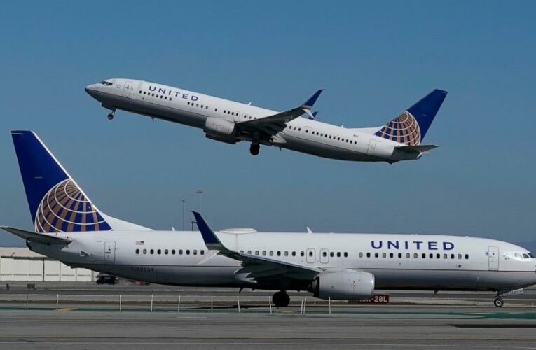 United Airlines shares lose altitude after weak 1Q forecast