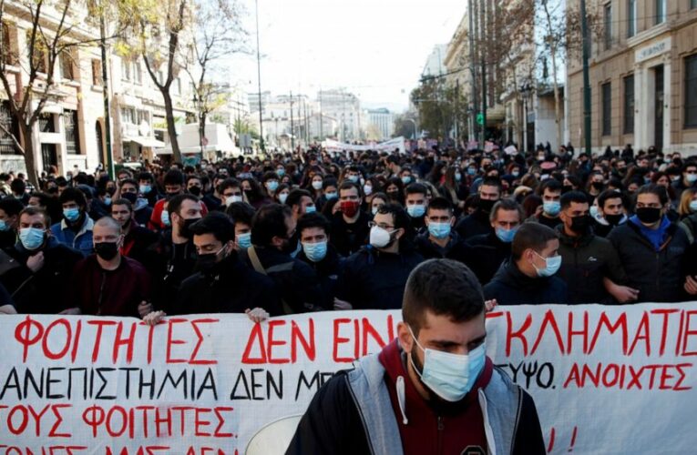 Citing pandemic, Greece bans protests for a week