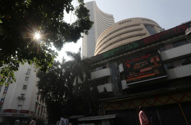 Asian stocks mixed after Wall St rebounds from uncertainty