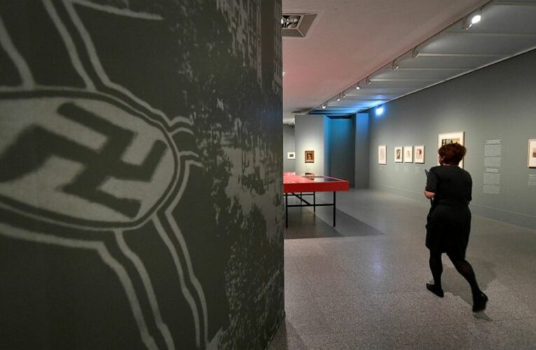 Germany says it has handed over 14 works from Gurlitt trove