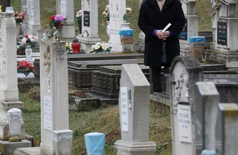 The Latest: Mexico, Russia leaders to discuss vaccine supply