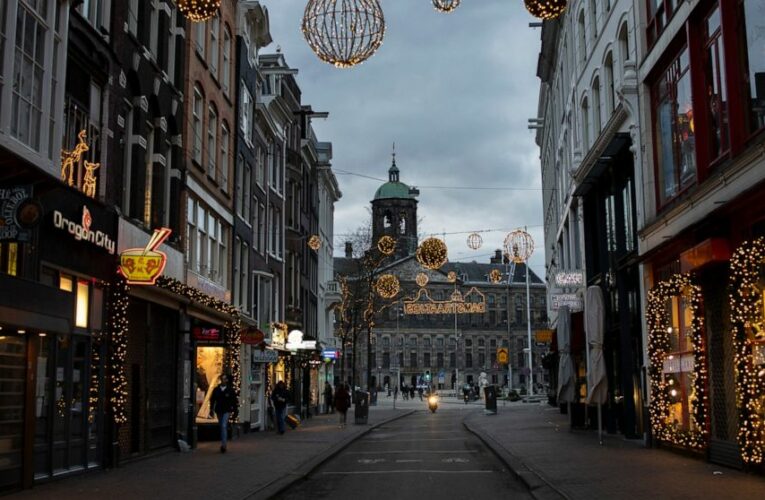 Dutch propose curfew to rein in virus; will ban more flights