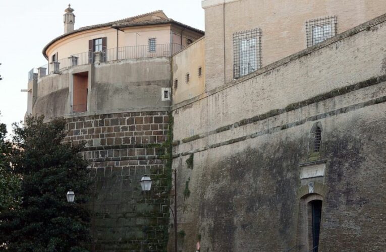 Vatican convicts ex-bank chief in property embezzlement scam