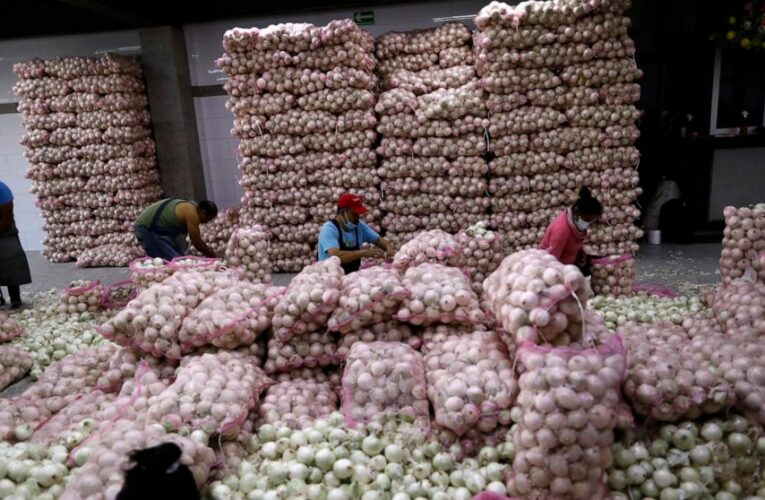 Report: Mexican economy shrinks 8.5% in 2020